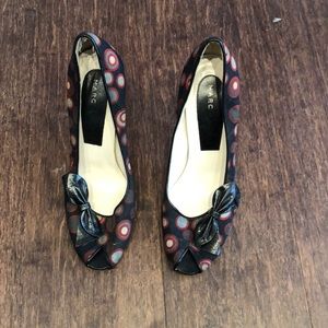 VTG Marc Jacobs Pinup Peep Toe Heels Sz 6.5